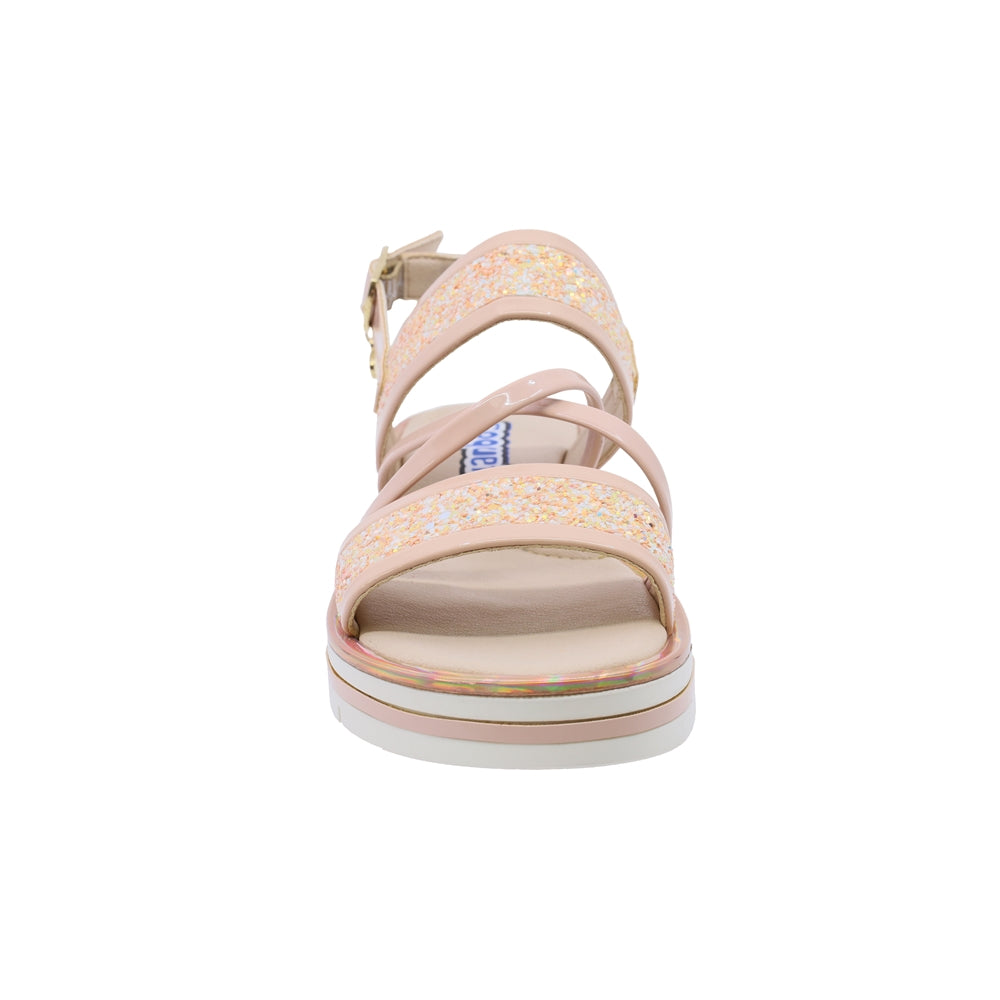 Sandalia Coqueta para niña en charol beige Valentina con glitter decorativo