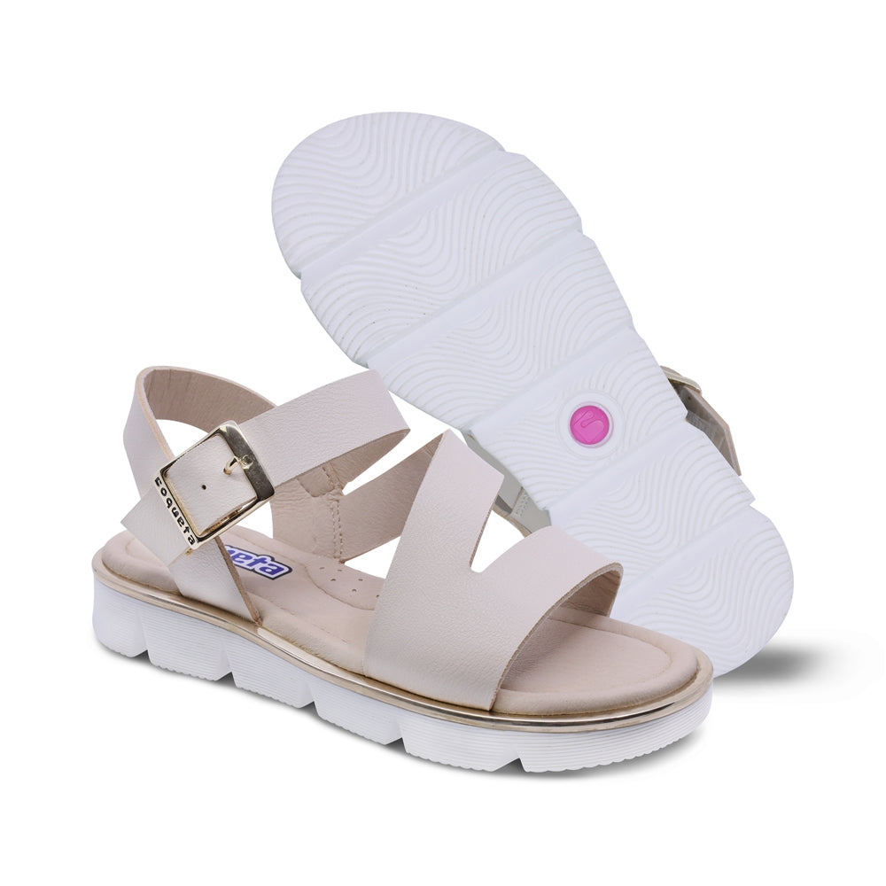 Sandalia Coqueta para niña en sintético beige Duna con hebilla