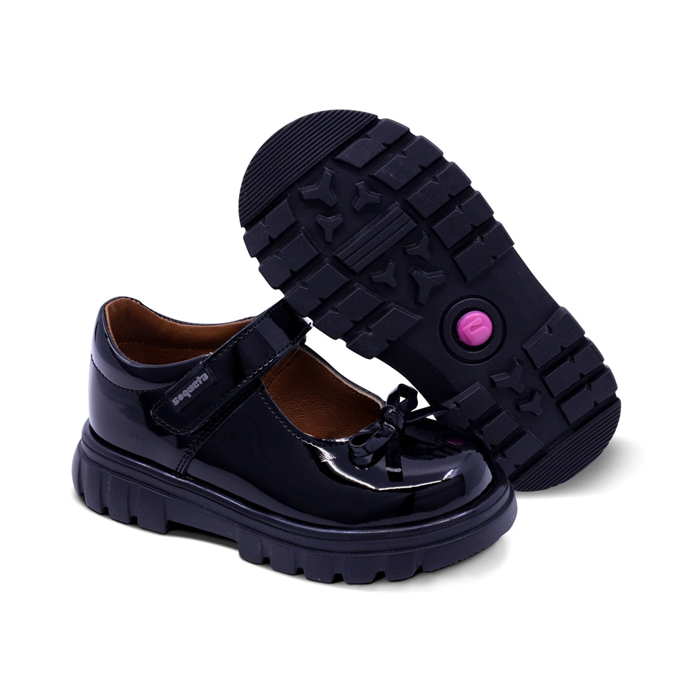 Zapato escolar Coqueta para niña de charol negro Thunder con moño