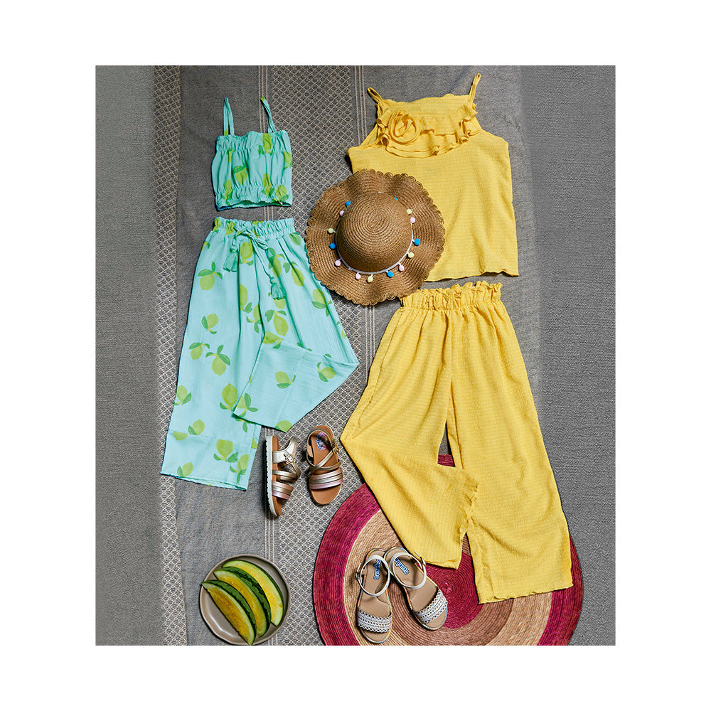 Conjunto Coqueta para niña de poliéster en amarillo con pliegues