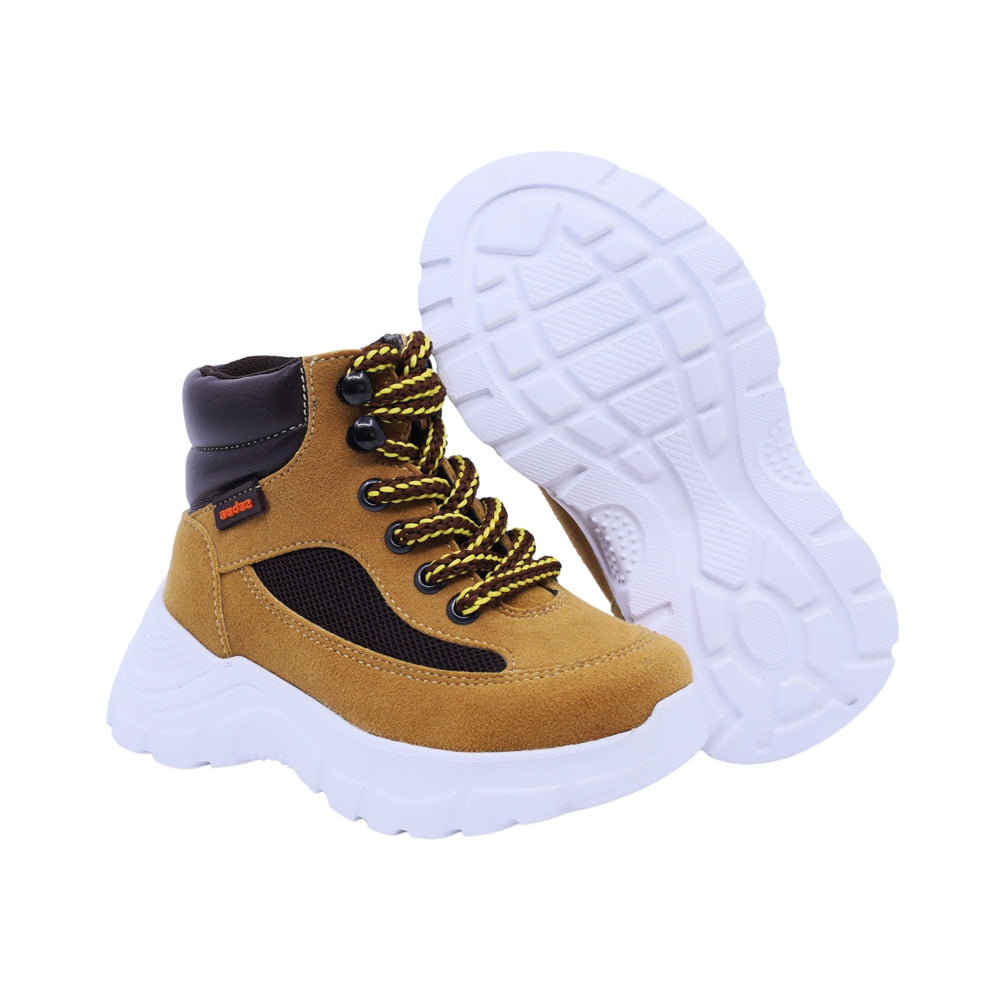 Bota Audaz para niño en sintético camel Nemo con agujetas