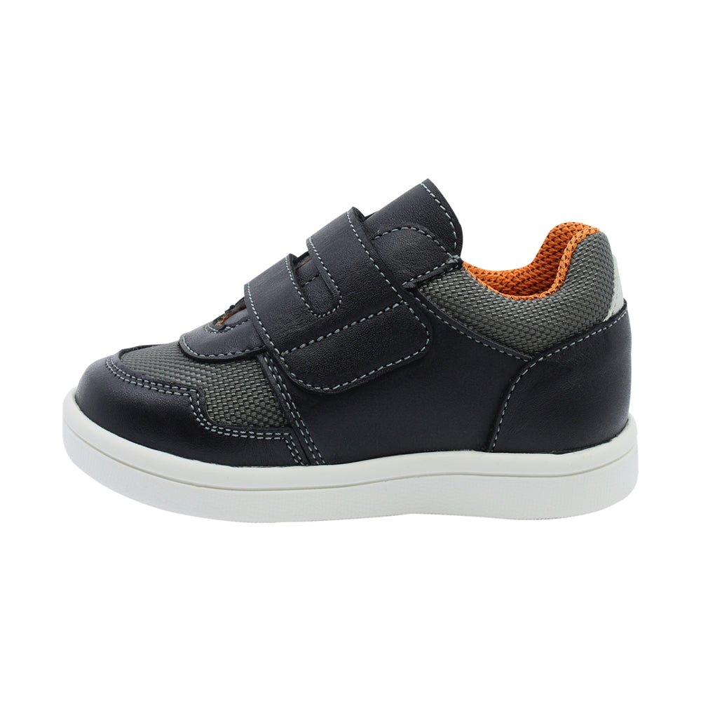 Tenis para Niño Audaz de Piel Color negro Smith con doble tira de Contacto