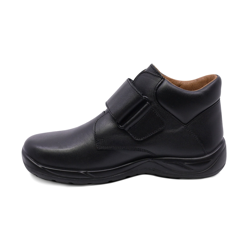 Bota escolar Audaz para niño de piel negro Tadeo con tira de contacto