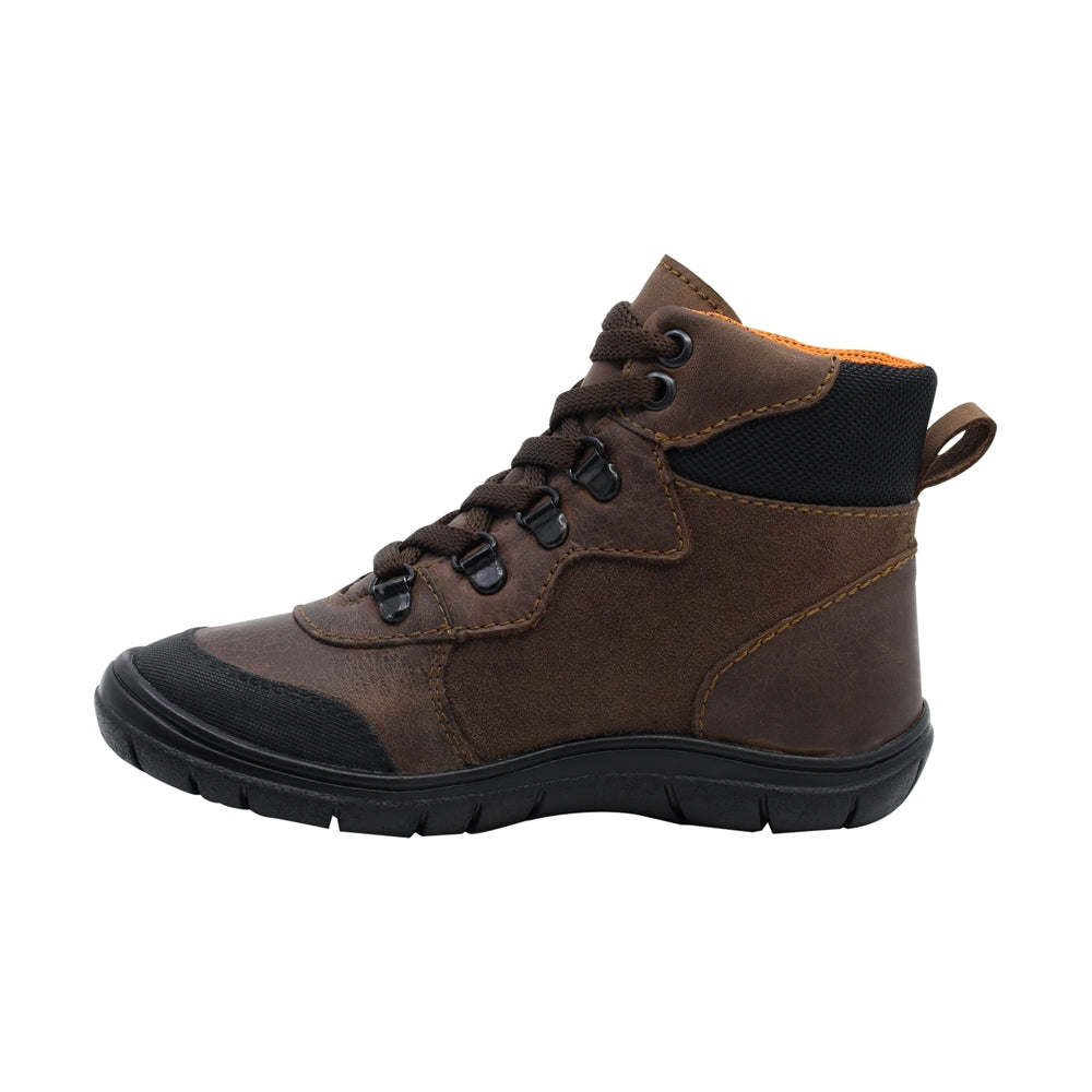 Bota para Niño Audaz Piel Color Café Monkey con puntera antiraspaduras