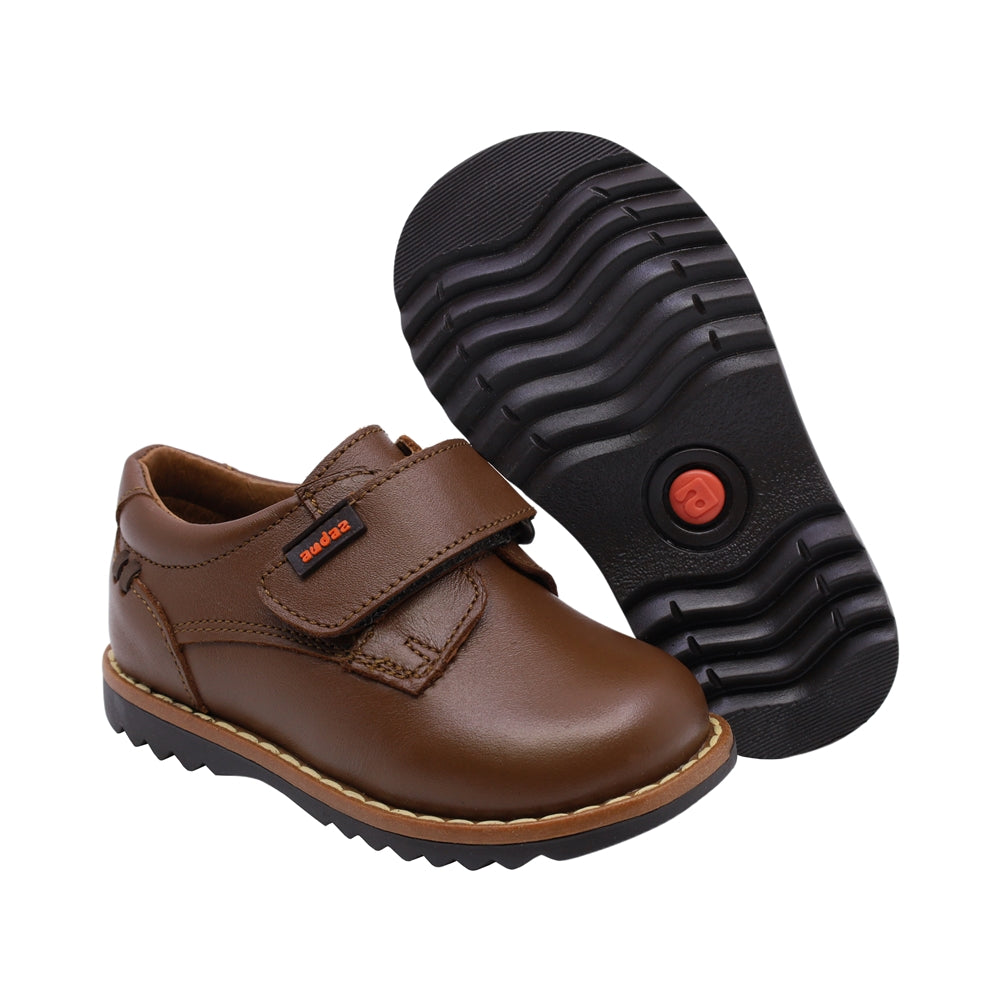 Zapato Audaz para niño en piel miel Rondy con tira de contacto