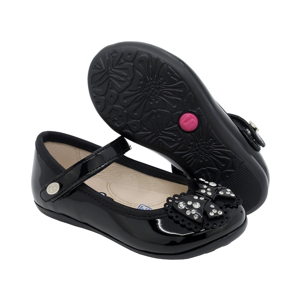 Zapato Coqueta para niña en charol negro Elisa con detalles de pedrería