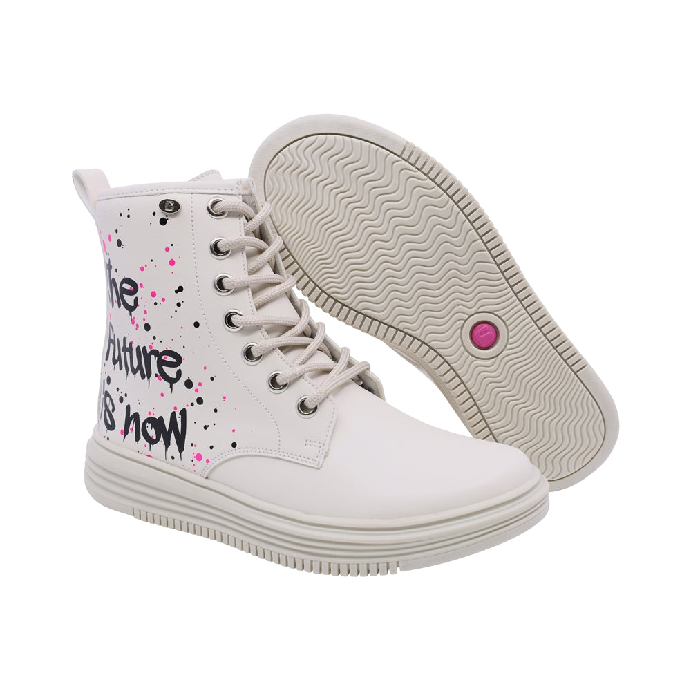 Bota Coqueta para niña en sintético beige Bumper con diseño gráfico