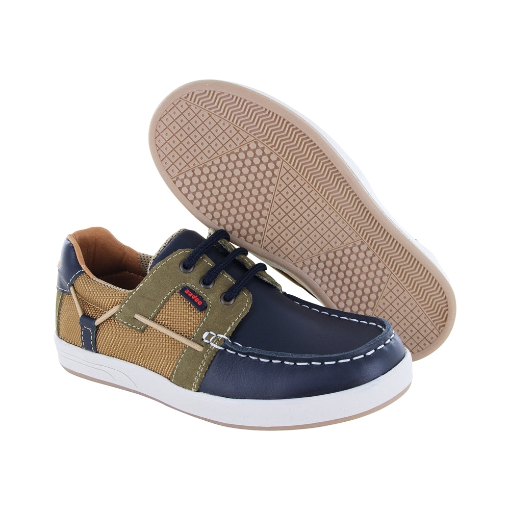 Mocasín Audaz para niño en piel azul Steve con estilo náutico