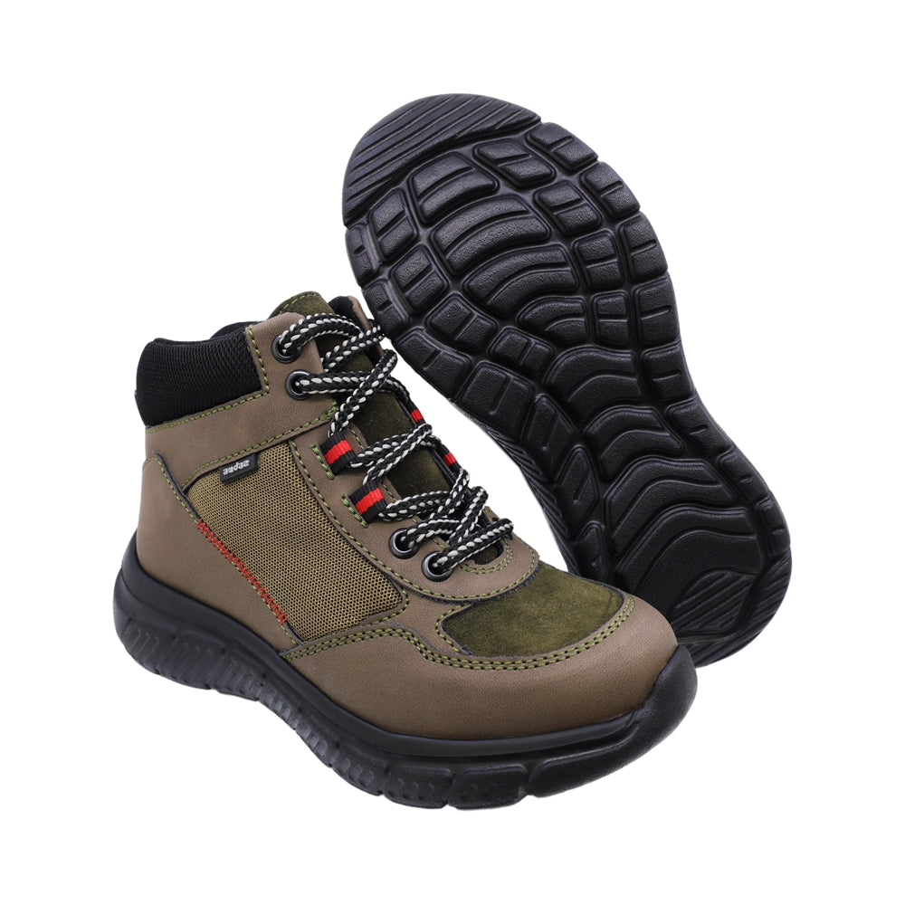 Bota Audaz para niño en sintético verde Balu con agujeta