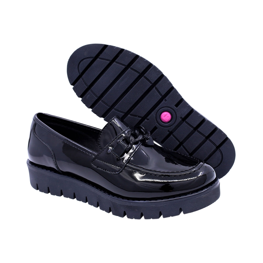 Mocasín escolar Coqueta para niña de charol negro Florence con lazo decorativo