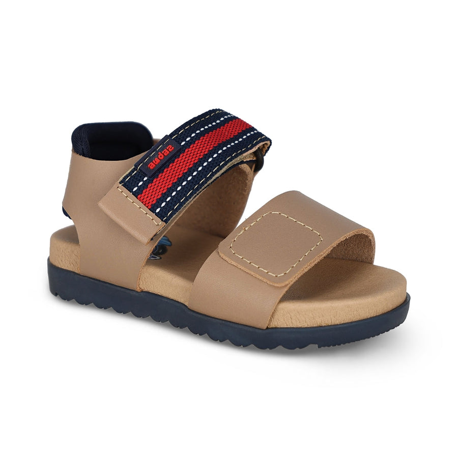 Sandalia Audaz para niño en piel beige Cameron con doble tira de contacto.