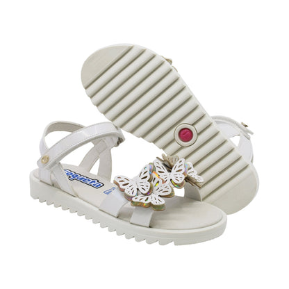 Sandalias para niña Coqueta material charol color blanco Rebeca diseño de mariposas