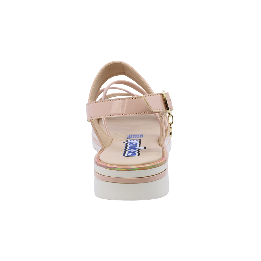Sandalia Coqueta para niña en charol beige Valentina con glitter decorativo