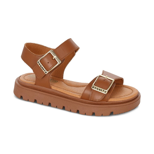 Sandalia Coqueta para niña en piel miel Tomasa con doble hebilla.