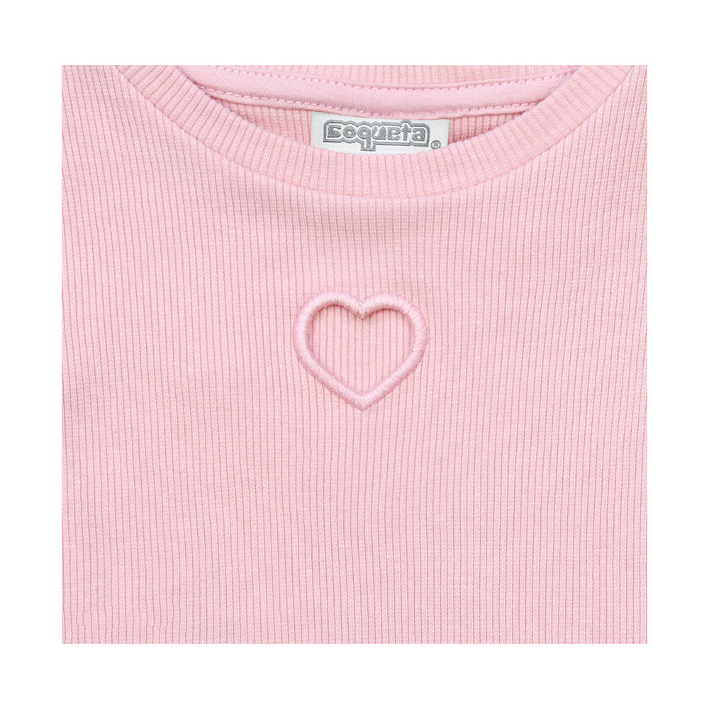 Playera Coqueta para niña en algodón rosa con detalle de corazón