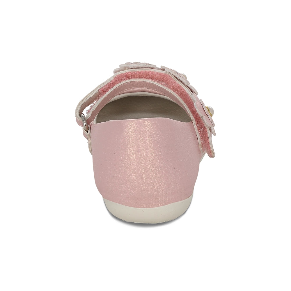 Balerina Coqueta para niña en sintético rosa Elisa con detalles de flores.