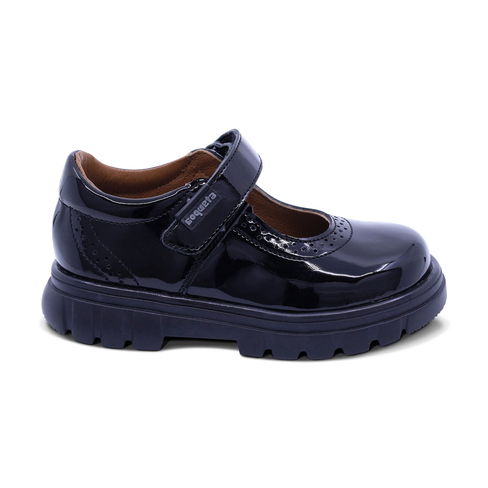 Zapato escolar Coqueta para niña de charol negro Thunder con perforado