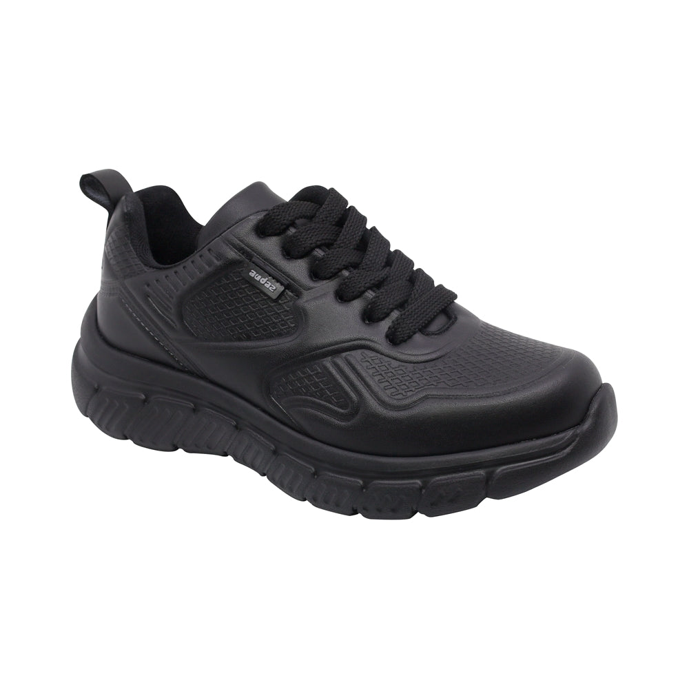 Tenis escolar Audaz de piel color negro Balu con agujetas