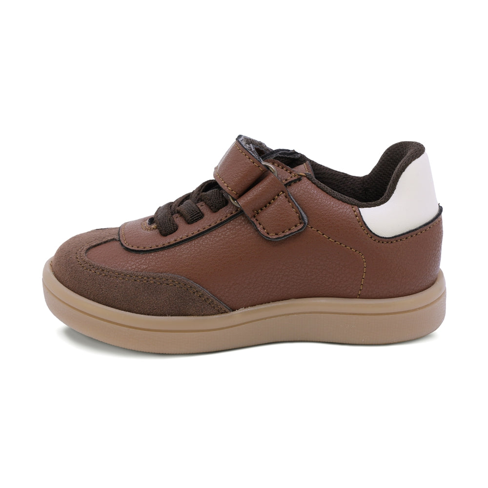 TENIS AUDAZ PARA NIÑO DE SINTÉTICO COLOR CAFÉ CLARO SMITH CON FRANJAS BLANCAS