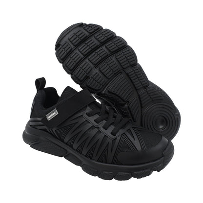 Tenis para niño Audaz en material textil color negro Bugsy con ajuste de agujeta y tira de contacto