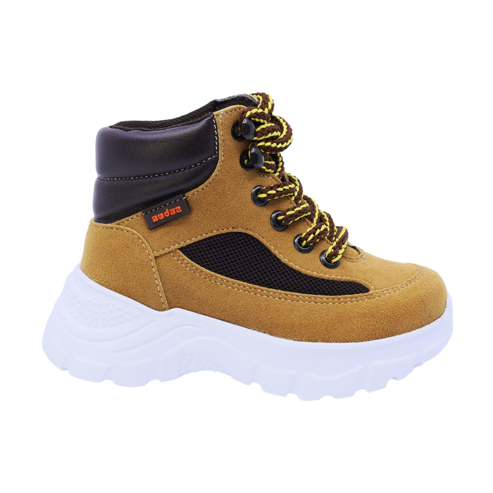 Bota Audaz para niño en sintético camel Nemo con agujetas