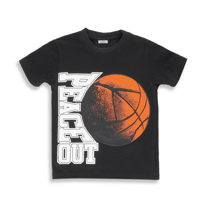 Playera Audaz para niño de algodón negro con estampado de basquetbol