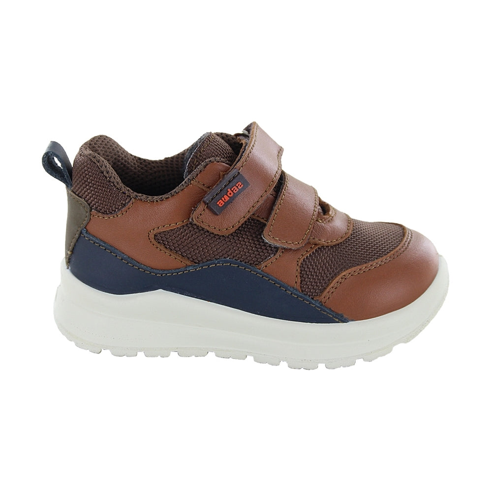 Tenis para Niño Audaz Material Piel Color Miel Tokio con Doble Tira de Contacto