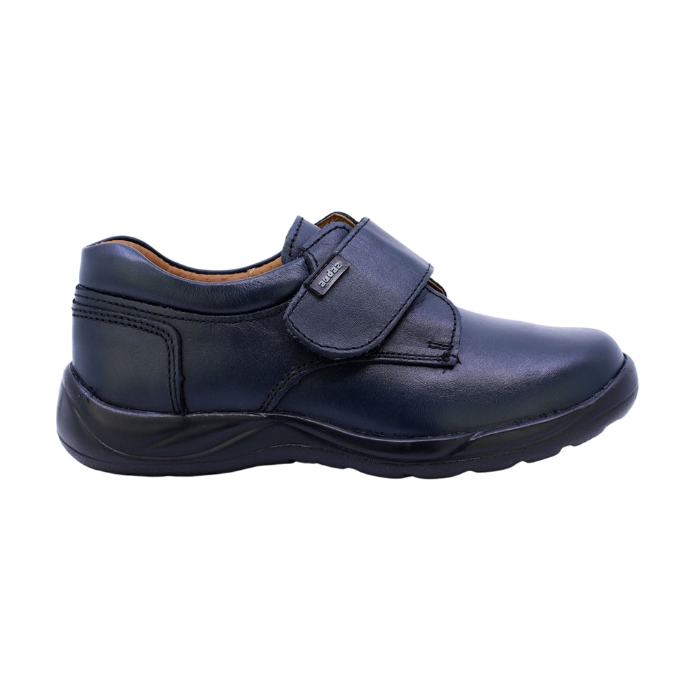 Zapato Escolar Audaz para niño en piel azul marino Tadeo con tira de contacto