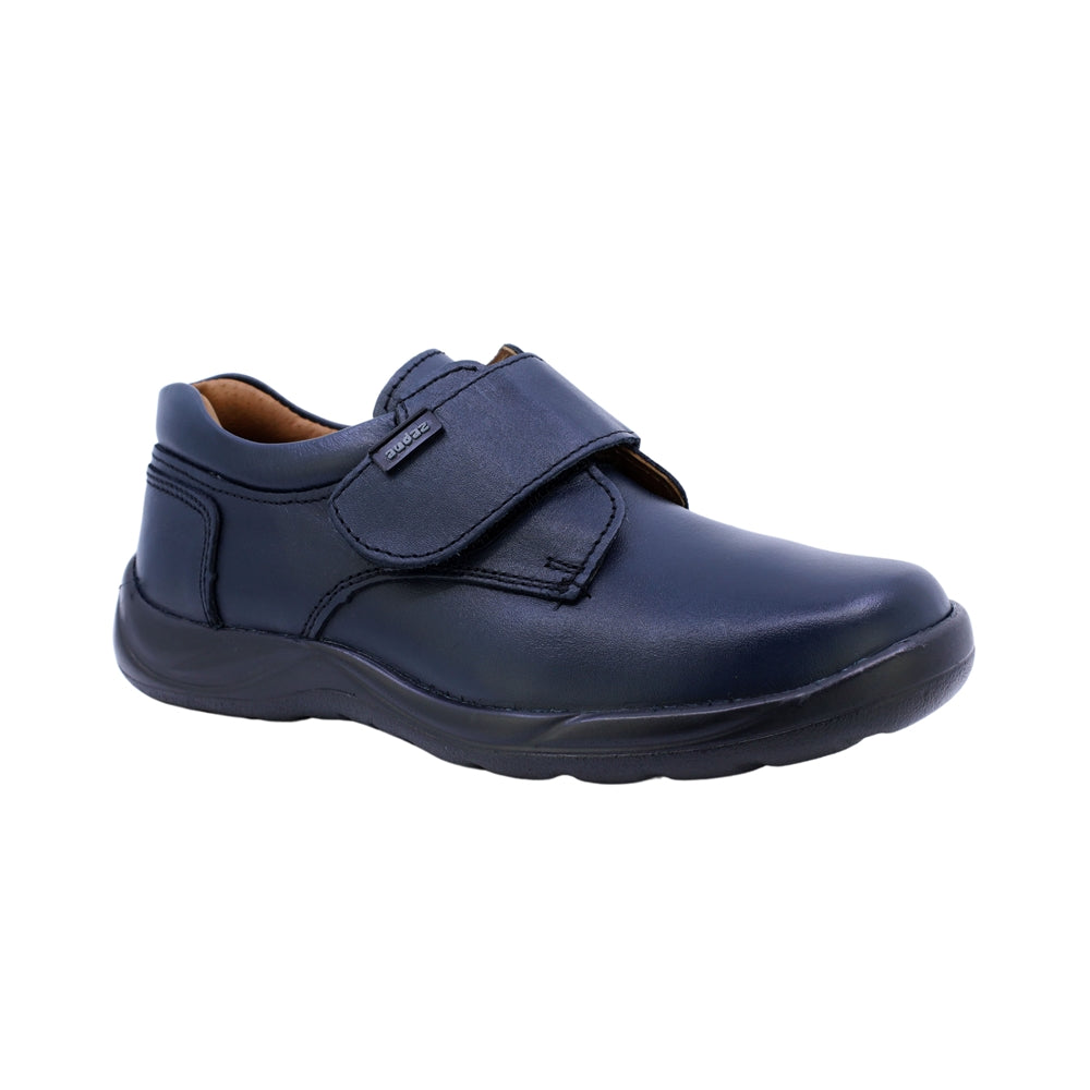 Zapato Escolar Audaz para niño en piel azul marino Tadeo con tira de contacto
