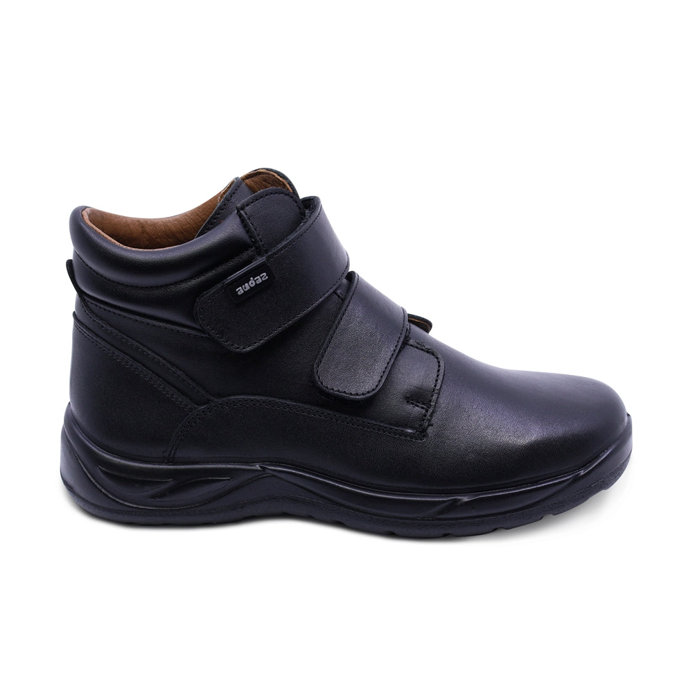 Bota escolar Audaz para niño de piel negro Tadeo con doble tira de contacto