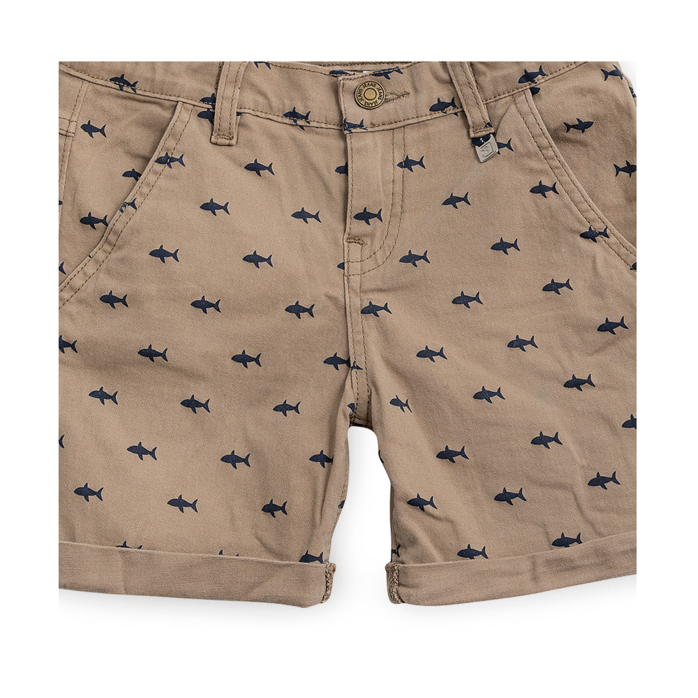 Short Audaz para niño de algodón beige con estampado de tiburones