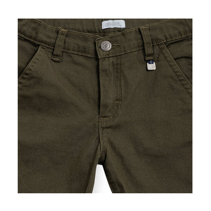 Short Audaz para niño de algodón verde con diseño casual