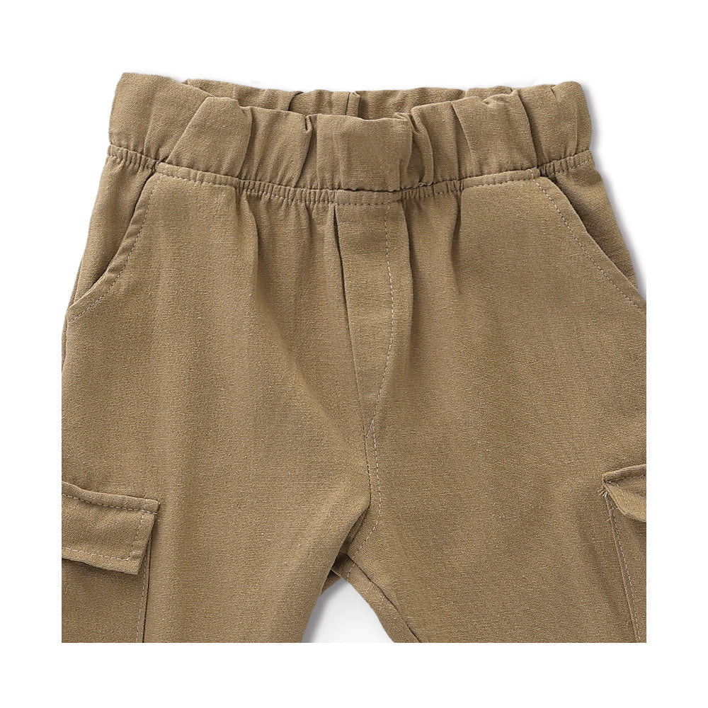 Jogger Audaz para niño poliéster en  miel con bolsillos cargo