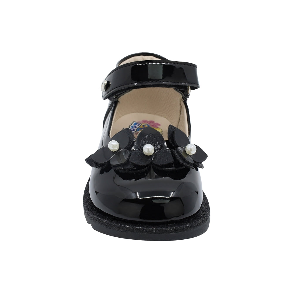 Zapato Coqueta para niña en charol negro Rondy con aplicación floral