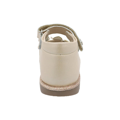 Zapato Coqueta para niña en piel beige Rondy con aplicación floral