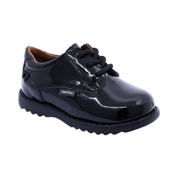 Zapato Audaz para niño en charol negro Rondy con agujetas