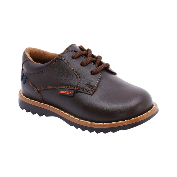 Zapato Audaz para niño en piel café Rondy con agujetas