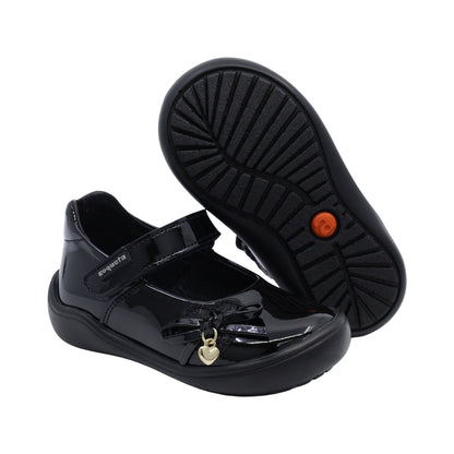 Zapato Coqueta para niña de charol negro Castor con dije