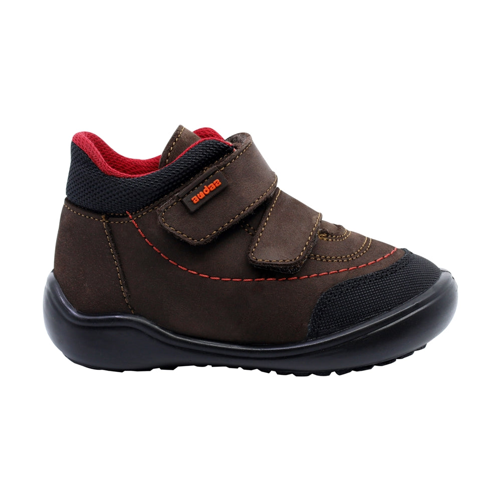 Bota Audaz para niño en piel café Castor con doble tira de contacto