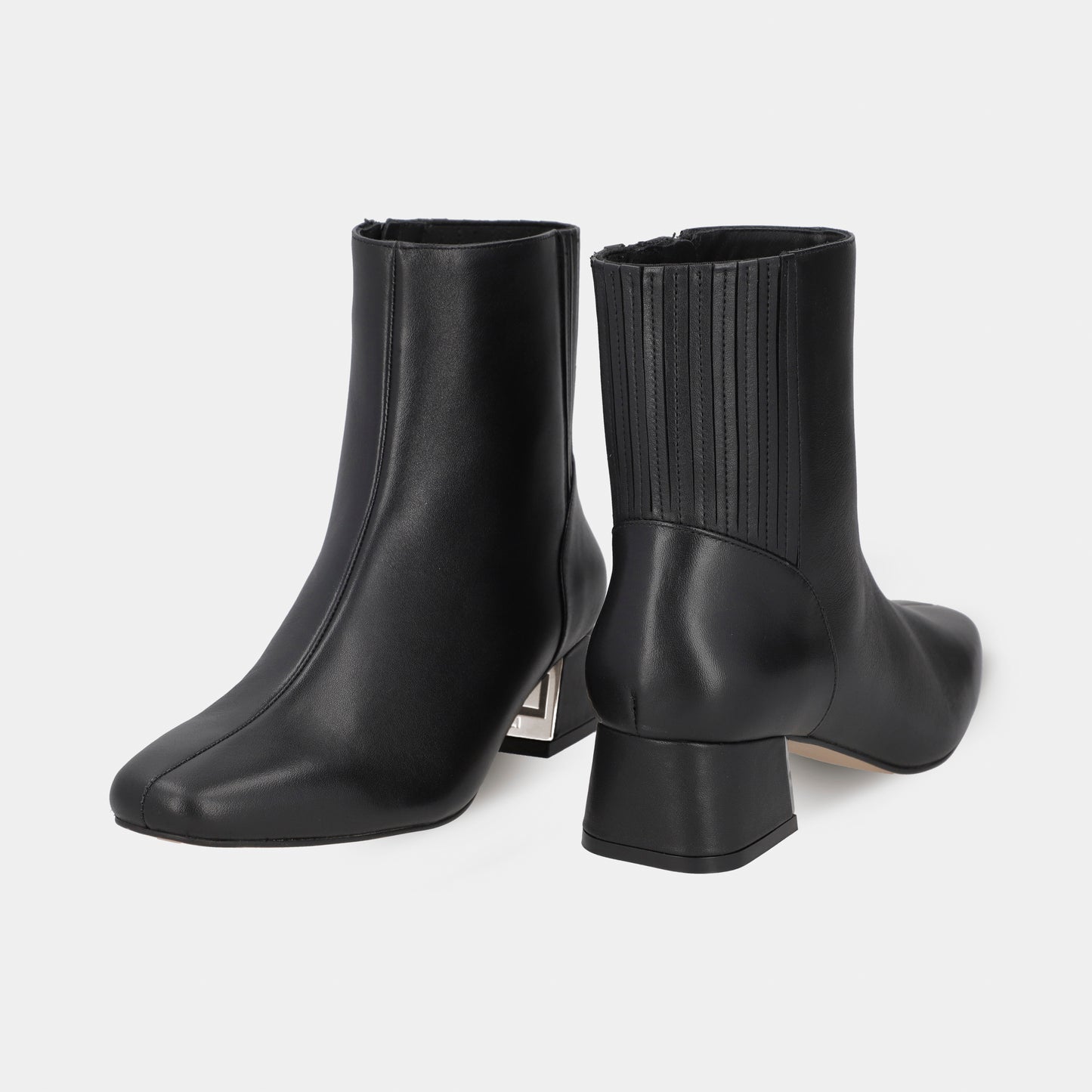 300805 NEGRO