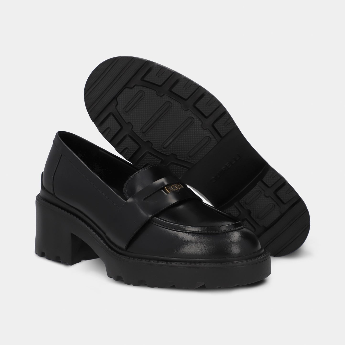 MOCAS√çN 302101 NEGRO