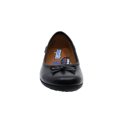 Zapato Escolar Coqueta para niña en piel negro Elisa con moño decorativo