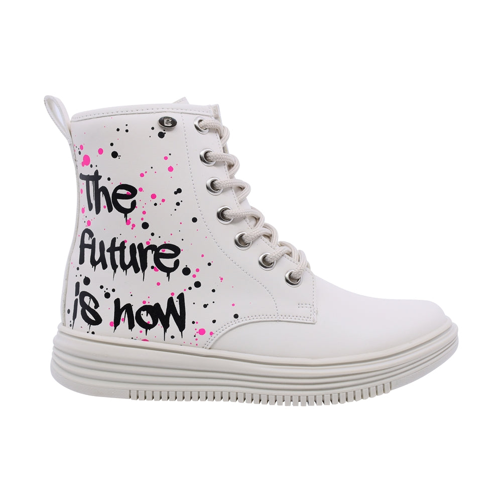 Bota Coqueta para niña en sintético beige Bumper con diseño gráfico