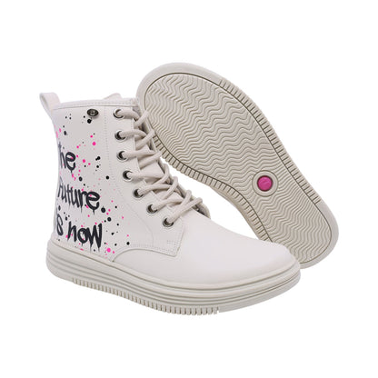 Bota Coqueta para niña en sintético beige Bumper con diseño gráfico