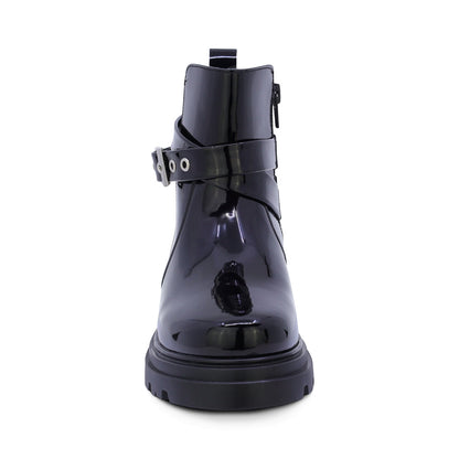 BOTA COQUETA PARA NIÑA EN CHAROL COLOR NEGRO JAZZ CON DISEÑO ROBUSTO