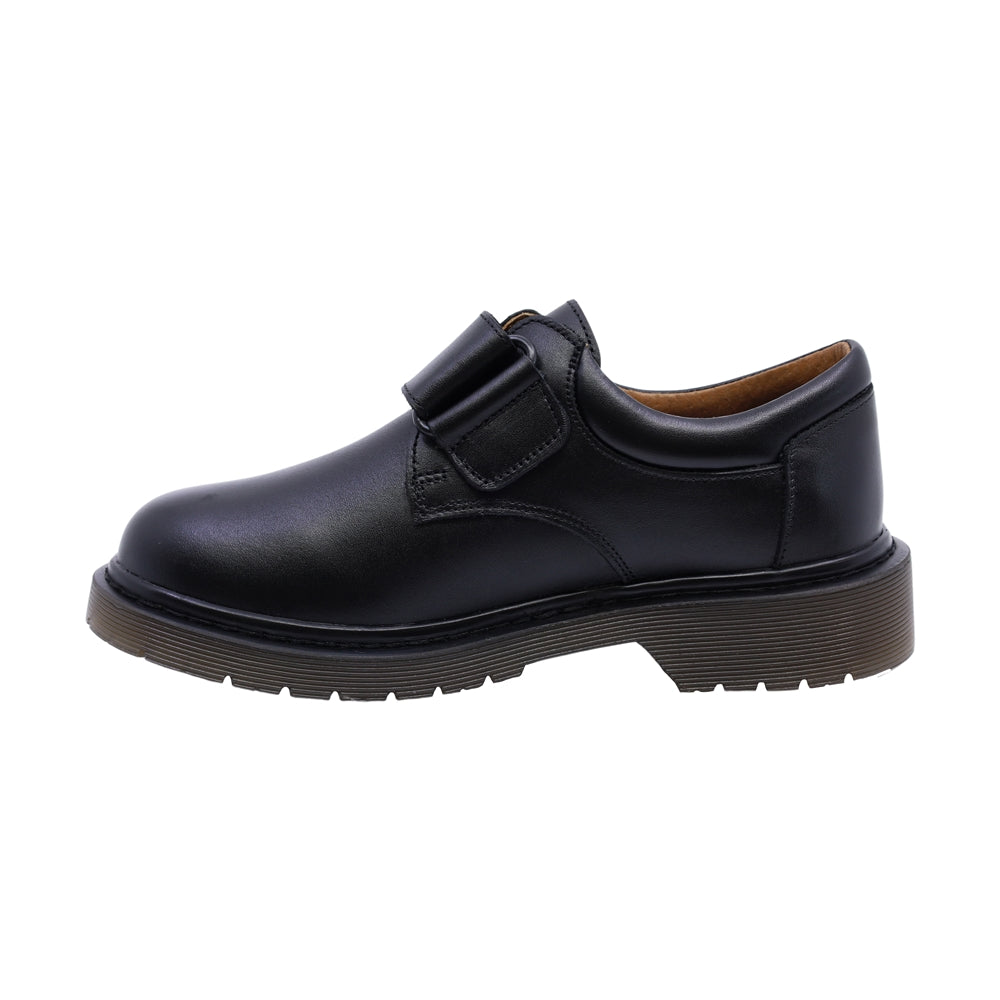 Zapato escolar Audaz para niño de piel negro Martín con tira de contacto