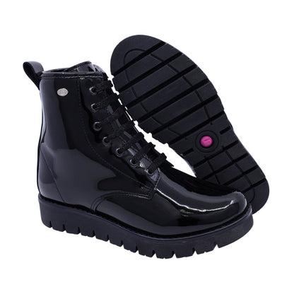 Bota Coqueta para niña de charol negro Florence con agujetas