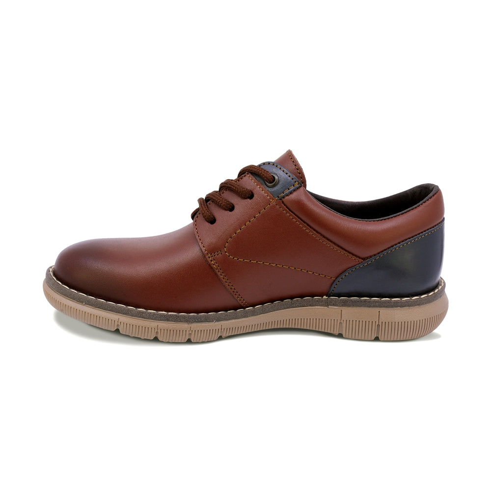 ZAPATO AUDAZ PARA NIÑO DE PIEL COLOR LADRILLO MURPHY CON AGUJETA