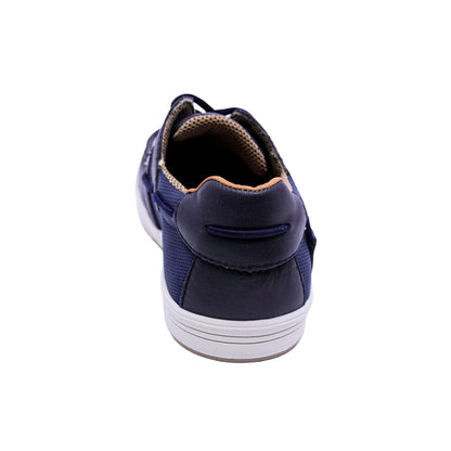 MOCASÍN AUDAZ PARA NIÑO COLOR AZUL MARINO DE PIEL STEVE CON AGUJETA