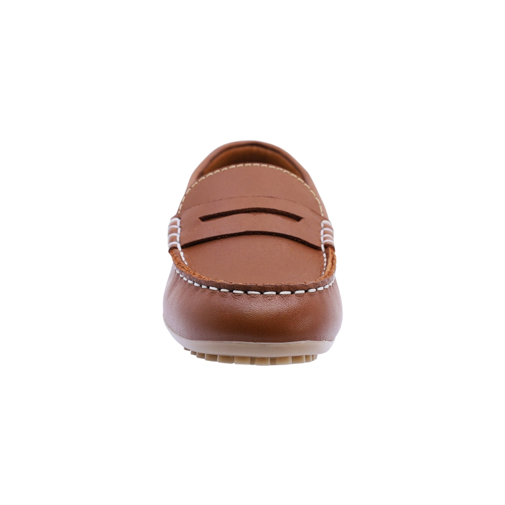 Mocasín Audaz para niño en piel café claro Malaga con diseño clásico